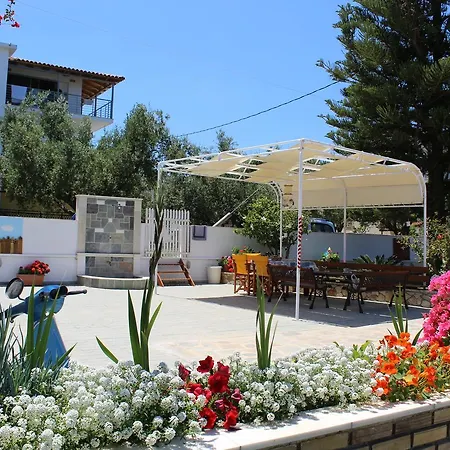 Panorama & Apartment Amoudi